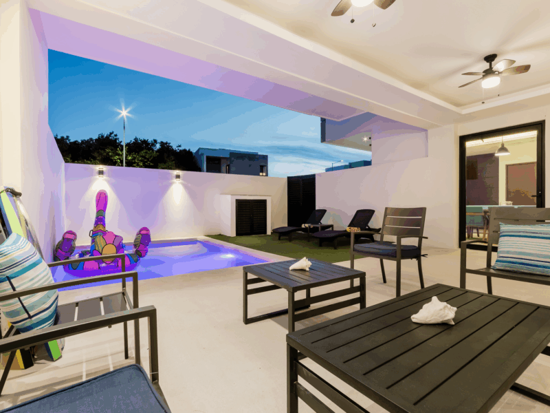 Private room w/bath & healthy breakfast